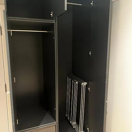 Liten Koselig Hybelleilighet For 1 Til 2 Personer - Sentral Beliggenhet Og Gunstig Pris Tromso Exterior photo
